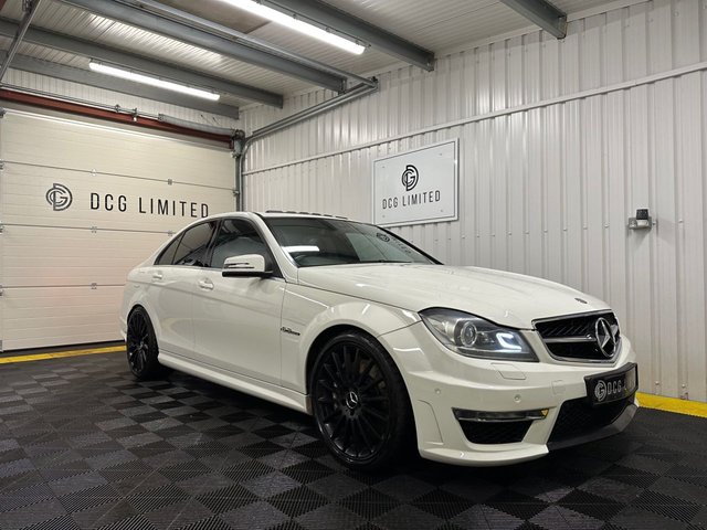 2011 61 Mercedes-Benz C-Class 6.3 C63 V8 AMG Edition 125 Saloon 4dr Petrol SpdS MCT Euro 5 (457 ps)