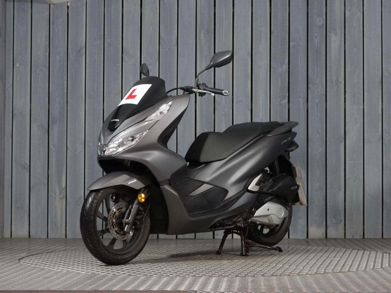 Motorcycle Pcx 2011 Honda Honda PCX 150 Price, Specs, Mileage
