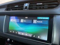 USED 2016 66 JAGUAR XF 2.0d Portfolio Saloon 4dr Diesel Auto Euro 6 (s/s) (180 ps) 