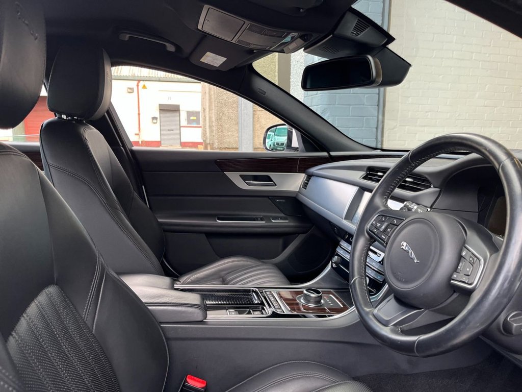 USED 2016 66 JAGUAR XF 2.0d Portfolio Saloon 4dr Diesel Auto Euro 6 (s/s) (180 ps) 