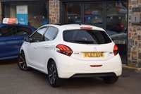 USED 2017 67 PEUGEOT 208 1.2 PureTech Allure Premium Hatchback 5dr Petrol Manual Euro 6 (82 ps) APPLE CAR PLAY REAR PARKING CAMERA