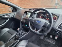 USED 2015 65 FORD FOCUS 2.0 TDCi ST-3 Hatchback 5dr Diesel Manual Euro 6 (s/s) (185 ps) 