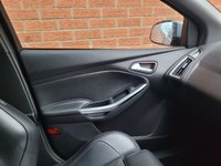 USED 2015 65 FORD FOCUS 2.0 TDCi ST-3 Hatchback 5dr Diesel Manual Euro 6 (s/s) (185 ps) 
