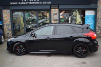 USED 2013 63 FORD FOCUS 2.0T EcoBoost ST-3 Hatchback 5dr Petrol Manual Euro 5 (s/s) (250 ps) ELECTRIC SUNROOF REAR CAMERA