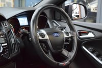 USED 2013 63 FORD FOCUS 2.0T EcoBoost ST-3 Hatchback 5dr Petrol Manual Euro 5 (s/s) (250 ps) ELECTRIC SUNROOF REAR CAMERA