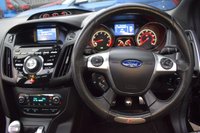 USED 2013 63 FORD FOCUS 2.0T EcoBoost ST-3 Hatchback 5dr Petrol Manual Euro 5 (s/s) (250 ps) ELECTRIC SUNROOF REAR CAMERA