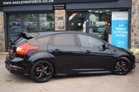 USED 2013 63 FORD FOCUS 2.0T EcoBoost ST-3 Hatchback 5dr Petrol Manual Euro 5 (s/s) (250 ps) ELECTRIC SUNROOF REAR CAMERA