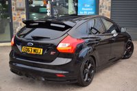 USED 2013 63 FORD FOCUS 2.0T EcoBoost ST-3 Hatchback 5dr Petrol Manual Euro 5 (s/s) (250 ps) ELECTRIC SUNROOF REAR CAMERA