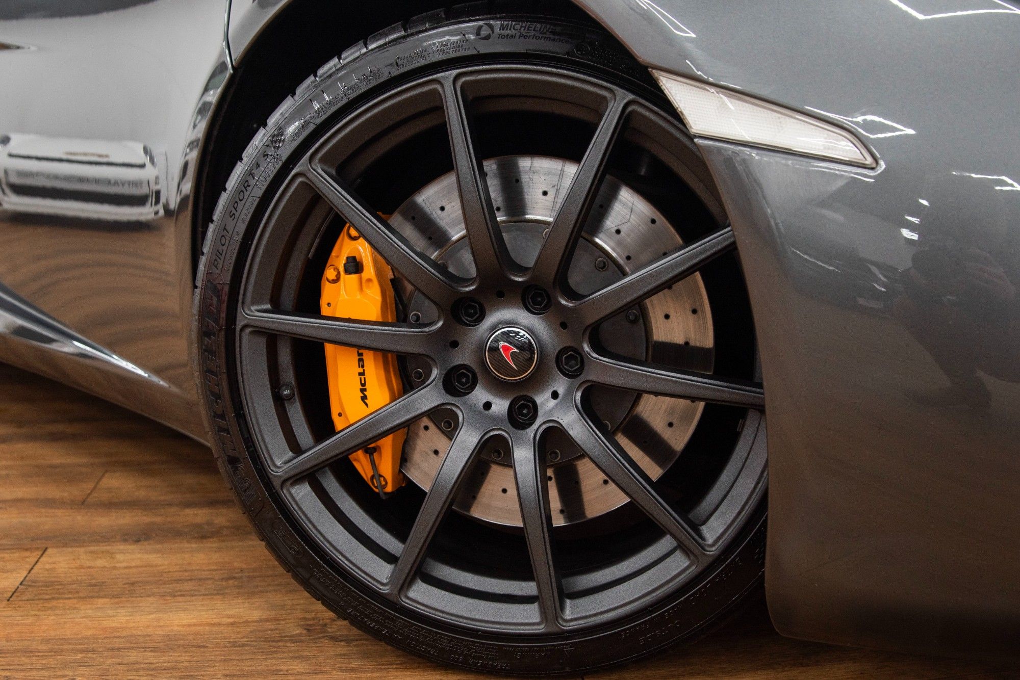 USED 2012 MCLAREN 12C 3.8T V8 SSG 