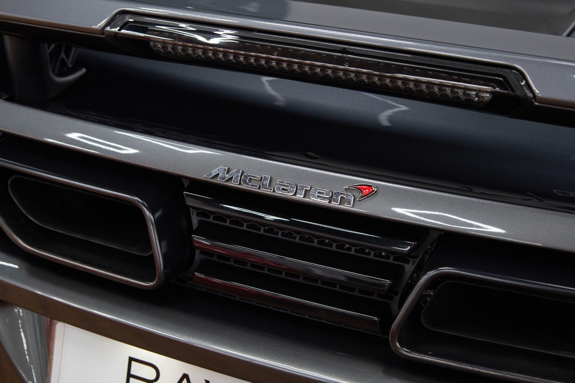 USED 2012 MCLAREN 12C 3.8T V8 SSG 
