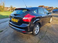 USED 2011 61 FORD FOCUS 1.6 Zetec Hatchback 5dr Petrol Manual Euro 5 (105 ps) 