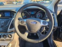USED 2011 61 FORD FOCUS 1.6 Zetec Hatchback 5dr Petrol Manual Euro 5 (105 ps) 