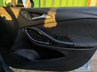 USED 2016 66 VAUXHALL ASTRA 1.6 CDTi BlueInjection SRi Nav Hatchback 5dr Diesel Manual Euro 6 (s/s) (136 ps) 