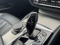 USED 2017 17 BMW 5 SERIES 2.0 520d SE Saloon 4dr Diesel Auto Euro 6 (s/s) (190 ps) 