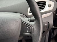 USED 2012 12 RENAULT SCENIC 1.6 VVT I-Music MPV 5dr Petrol Manual Euro 5 (110 ps) 