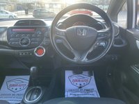 USED 2015 65 HONDA JAZZ 1.4 i-VTEC ES Plus Hatchback 5dr Petrol CVT Euro 5 (99 ps) 