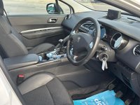USED 2016 66 PEUGEOT 3008 1.6 BlueHDi Allure SUV 5dr Diesel Manual Euro 6 (s/s) (120 ps) &pound;200 TO SECURE, DELIVERY AVAILABLE!