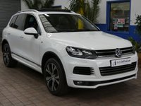 USED 2013 VOLKSWAGEN TOUAREG 3.0 TDI V6 BlueMotion Tech R-Line SUV 5dr Diesel Tiptronic 4WD Euro 5 (s/s) (204 ps) SAT NAV SUNROOF HEATED LEATHER INTERIOR PARKING SENSORS EXCELLENT SERVICE HISTORY 11 SERVICES TO 86, 426 MILES