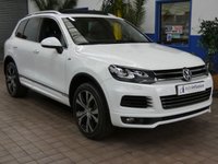 USED 2013 VOLKSWAGEN TOUAREG 3.0 TDI V6 BlueMotion Tech R-Line SUV 5dr Diesel Tiptronic 4WD Euro 5 (s/s) (204 ps) SAT NAV SUNROOF HEATED LEATHER INTERIOR PARKING SENSORS EXCELLENT SERVICE HISTORY 11 SERVICES TO 86, 426 MILES