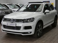 USED 2013 VOLKSWAGEN TOUAREG 3.0 TDI V6 BlueMotion Tech R-Line SUV 5dr Diesel Tiptronic 4WD Euro 5 (s/s) (204 ps) SAT NAV SUNROOF HEATED LEATHER INTERIOR PARKING SENSORS EXCELLENT SERVICE HISTORY 11 SERVICES TO 86, 426 MILES