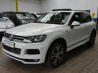 USED 2013 VOLKSWAGEN TOUAREG 3.0 TDI V6 BlueMotion Tech R-Line SUV 5dr Diesel Tiptronic 4WD Euro 5 (s/s) (204 ps) SAT NAV SUNROOF HEATED LEATHER INTERIOR PARKING SENSORS EXCELLENT SERVICE HISTORY 11 SERVICES TO 86, 426 MILES
