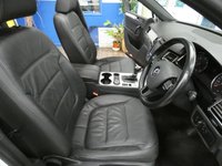 USED 2013 VOLKSWAGEN TOUAREG 3.0 TDI V6 BlueMotion Tech R-Line SUV 5dr Diesel Tiptronic 4WD Euro 5 (s/s) (204 ps) SAT NAV SUNROOF HEATED LEATHER INTERIOR PARKING SENSORS EXCELLENT SERVICE HISTORY 11 SERVICES TO 86, 426 MILES
