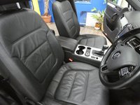 USED 2013 VOLKSWAGEN TOUAREG 3.0 TDI V6 BlueMotion Tech R-Line SUV 5dr Diesel Tiptronic 4WD Euro 5 (s/s) (204 ps) SAT NAV SUNROOF HEATED LEATHER INTERIOR PARKING SENSORS EXCELLENT SERVICE HISTORY 11 SERVICES TO 86, 426 MILES