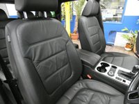 USED 2013 VOLKSWAGEN TOUAREG 3.0 TDI V6 BlueMotion Tech R-Line SUV 5dr Diesel Tiptronic 4WD Euro 5 (s/s) (204 ps) SAT NAV SUNROOF HEATED LEATHER INTERIOR PARKING SENSORS EXCELLENT SERVICE HISTORY 11 SERVICES TO 86, 426 MILES