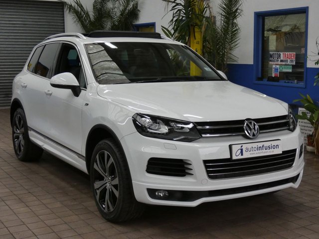 2013 Volkswagen Touareg 3.0 TDI V6 BlueMotion Tech R-Line SUV 5dr Diesel Tiptronic 4WD Euro 5 (s/s) (204 ps)