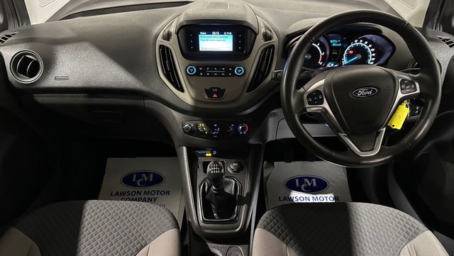 View our FORD TOURNEO COURIER