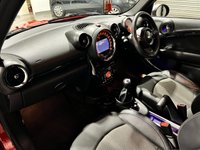 USED 2016 16 MINI COUNTRYMAN 1.6 Cooper D SUV 5dr Diesel Manual ALL4 Euro 6 (s/s) (112 ps) &pound;11,725 OF FACTORY FIT UPGRADE