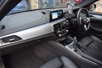 USED 2019 69 BMW 5 SERIES 2.0 520d M Sport Saloon 4dr Diesel Auto Euro 6 (s/s) (190 ps) M Performance Body Kit