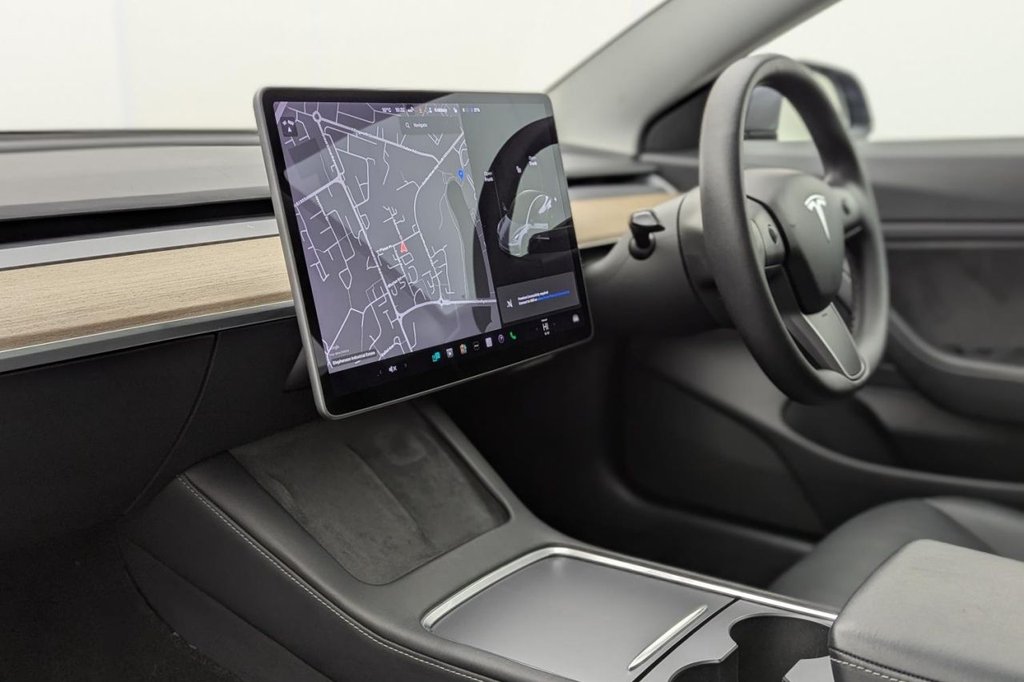 USED 2020 70 TESLA Model 3 (Dual Motor) Long Range Saloon 4dr Electric Auto 4WDE (346 ps) Sat Nav Sunroof