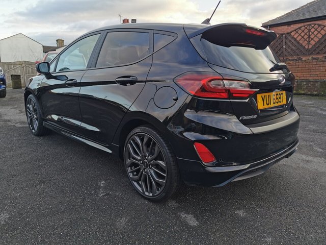 2022 FORD FIESTA - Photo 5