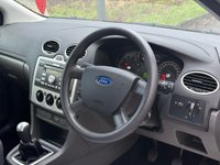 USED 2006 55 FORD FOCUS 1.6 LX Hatchback 5dr Petrol Manual (161 g/km, 99 bhp) 