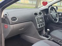 USED 2006 55 FORD FOCUS 1.6 LX Hatchback 5dr Petrol Manual (161 g/km, 99 bhp) 