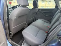 USED 2006 55 FORD FOCUS 1.6 LX Hatchback 5dr Petrol Manual (161 g/km, 99 bhp) 