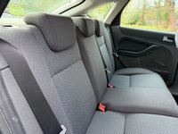 USED 2006 55 FORD FOCUS 1.6 LX Hatchback 5dr Petrol Manual (161 g/km, 99 bhp) 