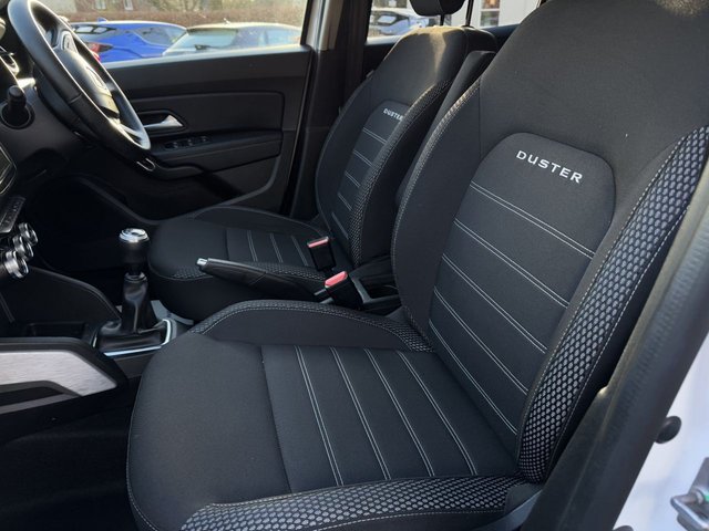 2021 DACIA DUSTER 2021 1.0 TCe Prestige SUV 5dr Bi Fuel - Photo 5