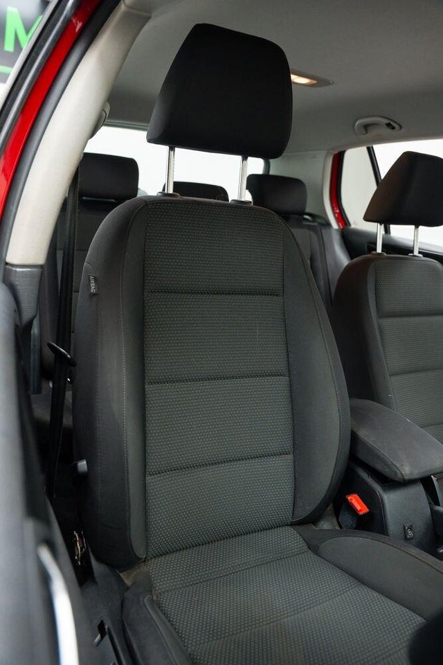 2012 VOLKSWAGEN GOLF 1.6 TDI Match DSG Euro 5 5dr - Photo 11