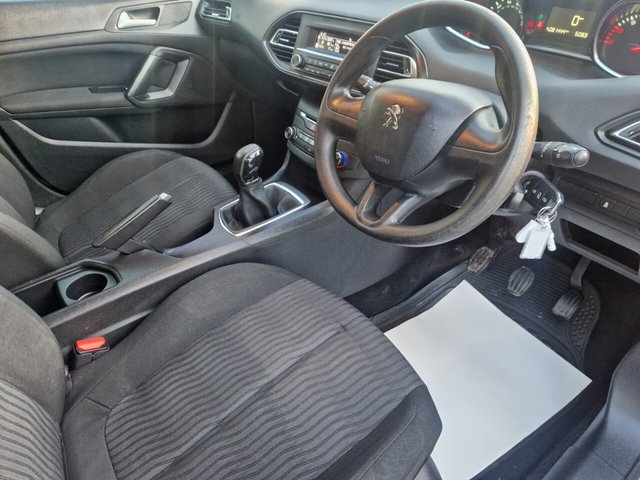 View our PEUGEOT 308