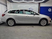 USED 2014 64 VAUXHALL ASTRA 1.6 16V Elite Sports Tourer 5dr Petrol Auto Euro 5 (115 ps) Heated Leather, Cruise Control, Front And Rear Parking Sensors