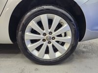 USED 2014 64 VAUXHALL ASTRA 1.6 16V Elite Sports Tourer 5dr Petrol Auto Euro 5 (115 ps) Heated Leather, Cruise Control, Front And Rear Parking Sensors