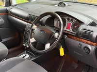 USED 2005 05 FORD GALAXY 1.9 TDi Ghia MPV 5dr Diesel Automatic (211 g/km, 113 bhp) 