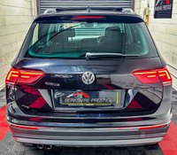 USED 2017 67 VOLKSWAGEN TIGUAN 2.0 TDI SEL SUV 5dr Diesel DSG 4Motion Euro 6 (s/s) (150 ps) 