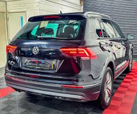 USED 2017 67 VOLKSWAGEN TIGUAN 2.0 TDI SEL SUV 5dr Diesel DSG 4Motion Euro 6 (s/s) (150 ps) 