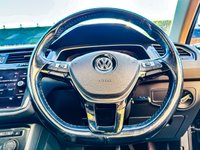 USED 2017 67 VOLKSWAGEN TIGUAN 2.0 TDI SEL SUV 5dr Diesel DSG 4Motion Euro 6 (s/s) (150 ps) 
