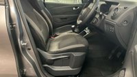 USED 2018 18 RENAULT CAPTUR 0.9 TCe ENERGY Dynamique Nav SUV 5dr Petrol Manual Euro 6 (s/s) (90 ps) 