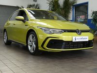 USED 2021 02 VOLKSWAGEN GOLF 1.5 eTSI MHEV R-Line Hatchback 5dr Petrol Hybrid DSG Euro 6 (s/s) (150 ps) SAT NAV PART LEATHER INTERIOR CRUISE CONTROL PARKING SENSORS 1 OWNER SERVICE HISTORY WARRANTY