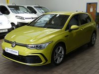 USED 2021 02 VOLKSWAGEN GOLF 1.5 eTSI MHEV R-Line Hatchback 5dr Petrol Hybrid DSG Euro 6 (s/s) (150 ps) SAT NAV PART LEATHER INTERIOR CRUISE CONTROL PARKING SENSORS 1 OWNER SERVICE HISTORY WARRANTY